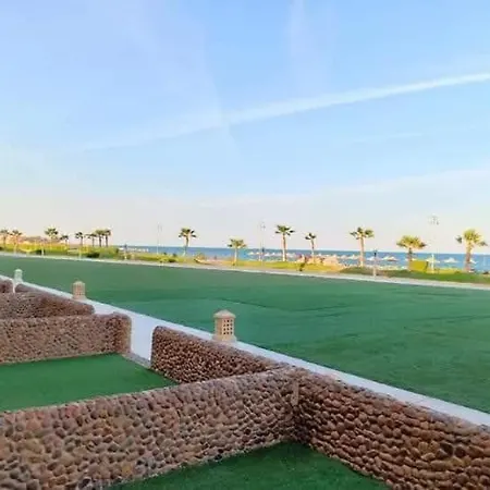 Seaview Chalets In Porto South Beach - Families Only Ain Sukhna Exterior photo
